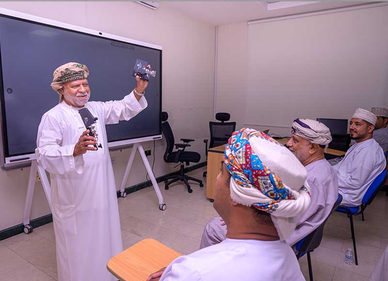 ROARS Gallery Photo 12