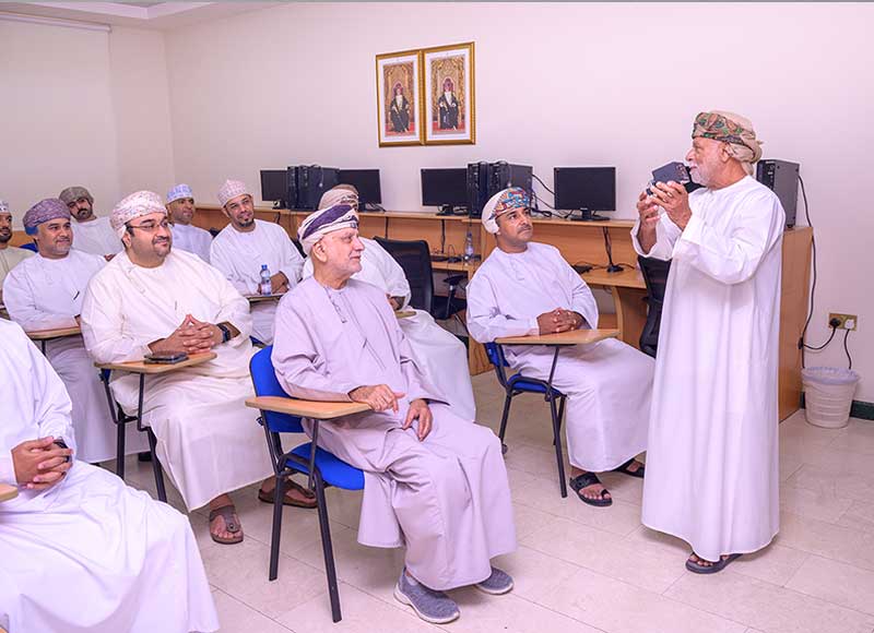 ROARS Gallery Photo 6